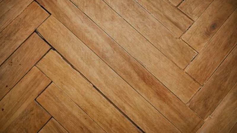 parquet graffiato foto parquet graffiato