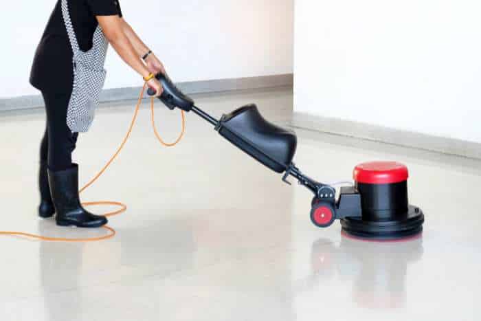 pulizia pavimenti professionale dopo una ristrutturazione